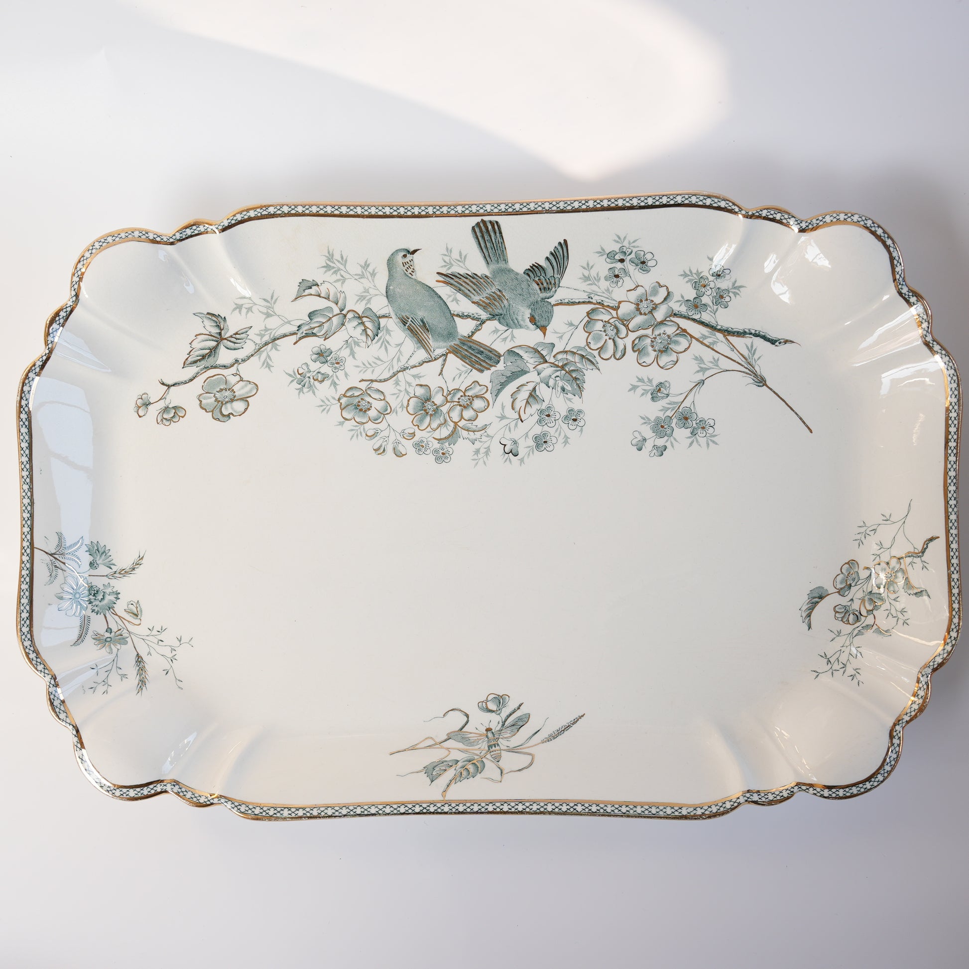 100年前の北欧皿 グスタフスベリ製 ヴェクショー（Wexiö）特大 スクエアプレート - デザイン・柄の詳細