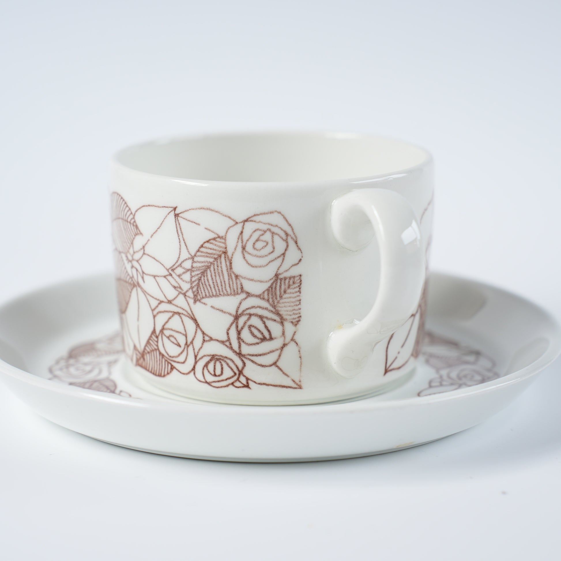 グスタフスベリ ローゼンフェルト（Rosenfalt）ティーカップ＆ソーサー ヴィンテージ北欧食器