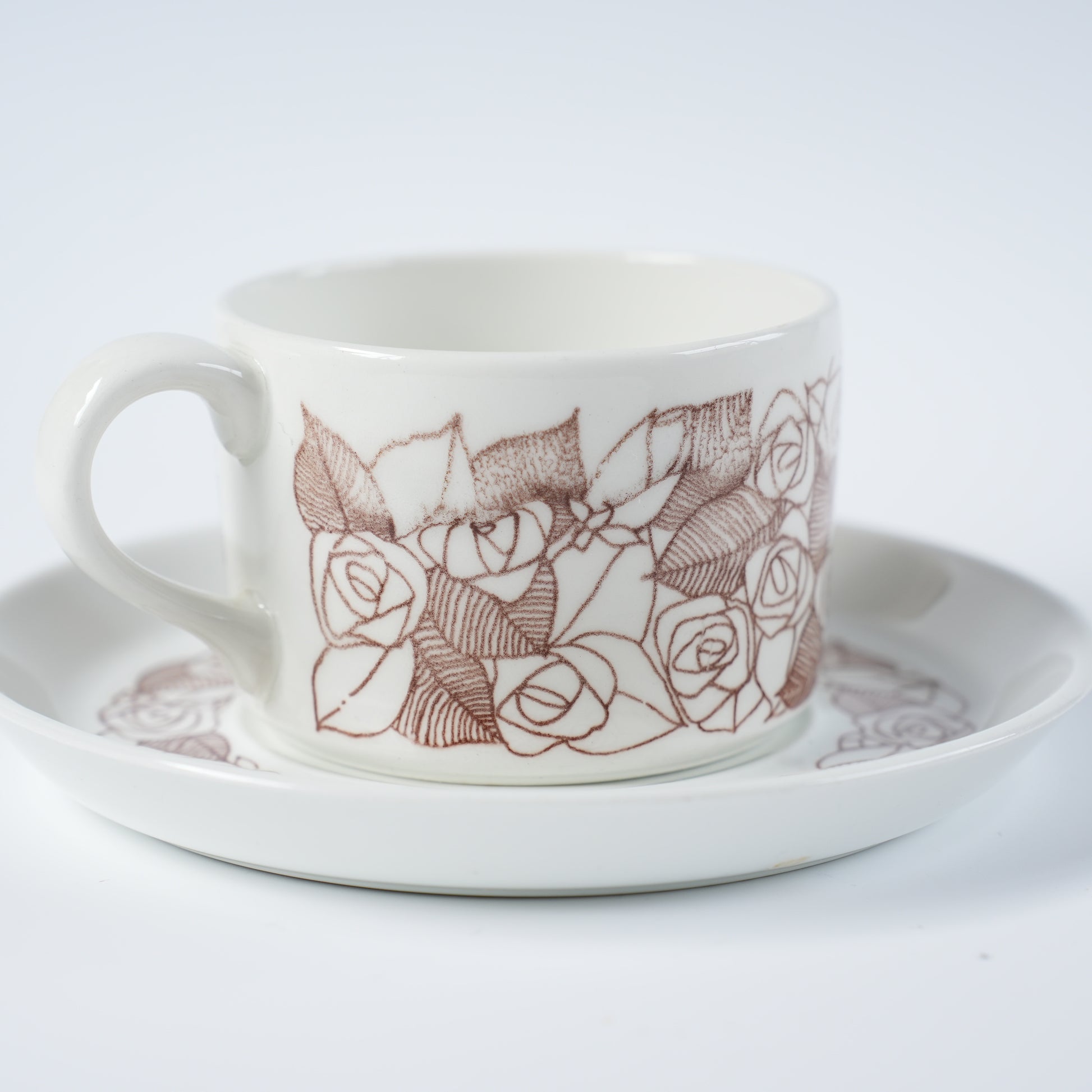 グスタフスベリ ローゼンフェルト（Rosenfalt）ティーカップ＆ソーサー ヴィンテージ北欧食器