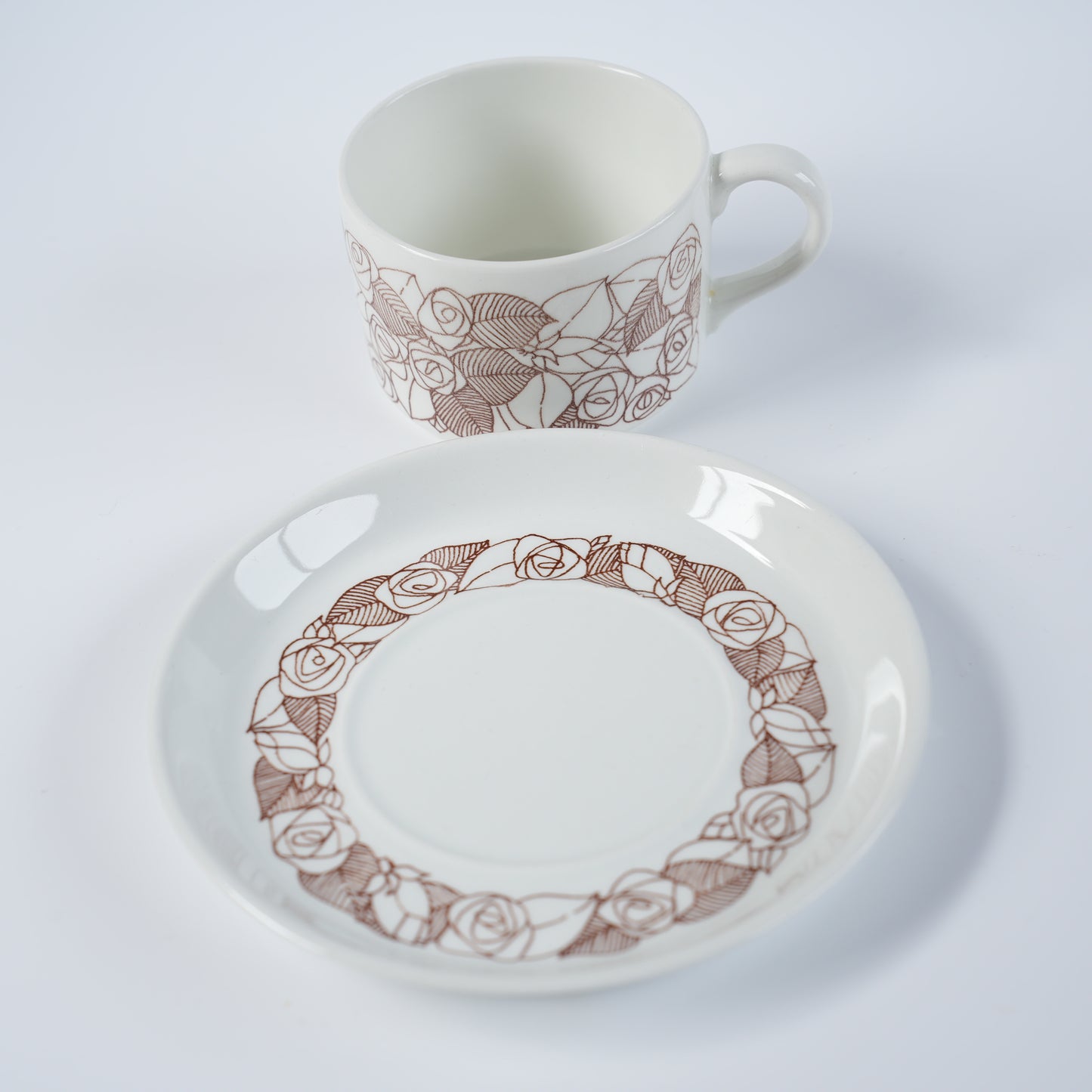 グスタフスベリ ローゼンフェルト（Rosenfalt）ティーカップ＆ソーサー ヴィンテージ北欧食器