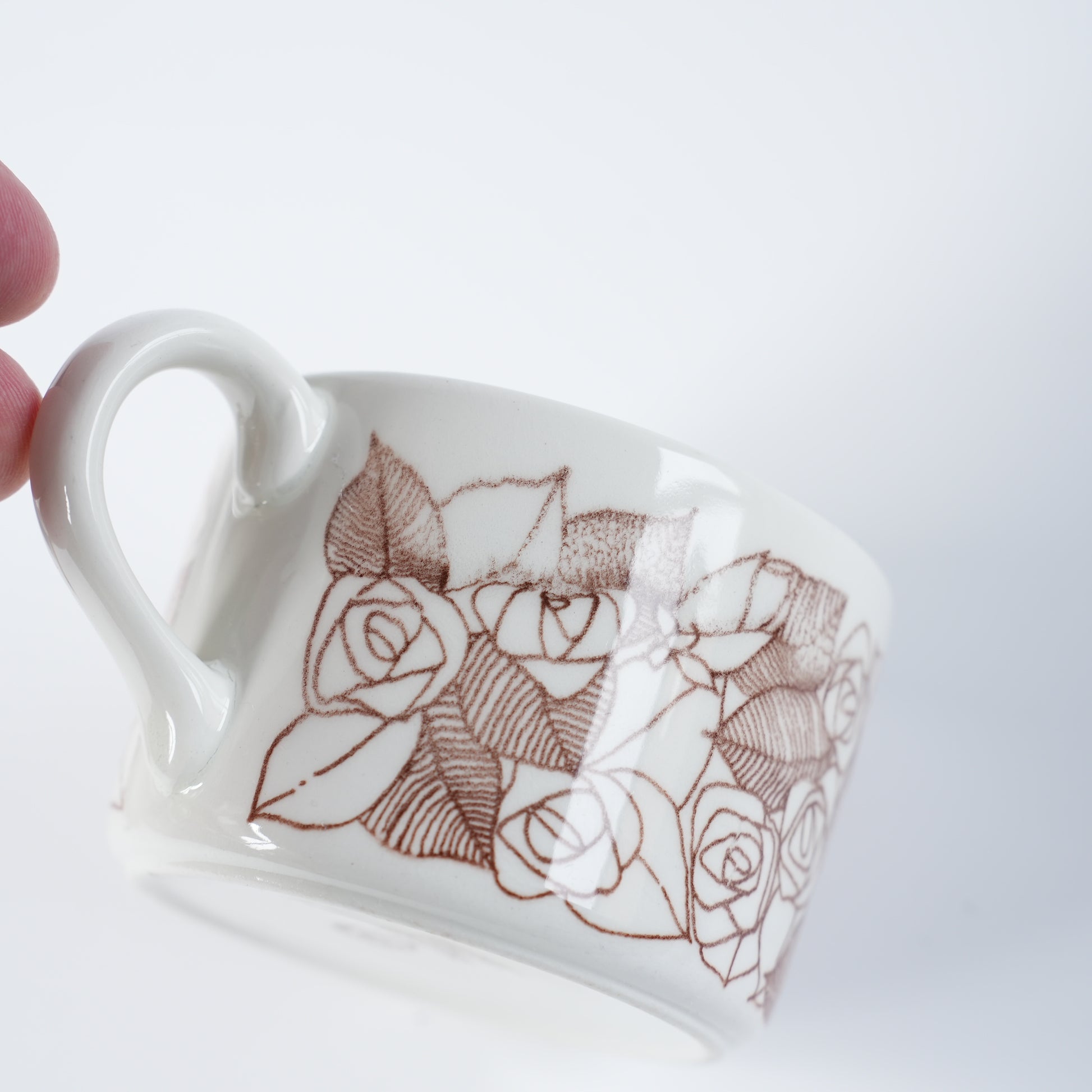 グスタフスベリ ローゼンフェルト（Rosenfalt）ティーカップ＆ソーサー ヴィンテージ北欧食器