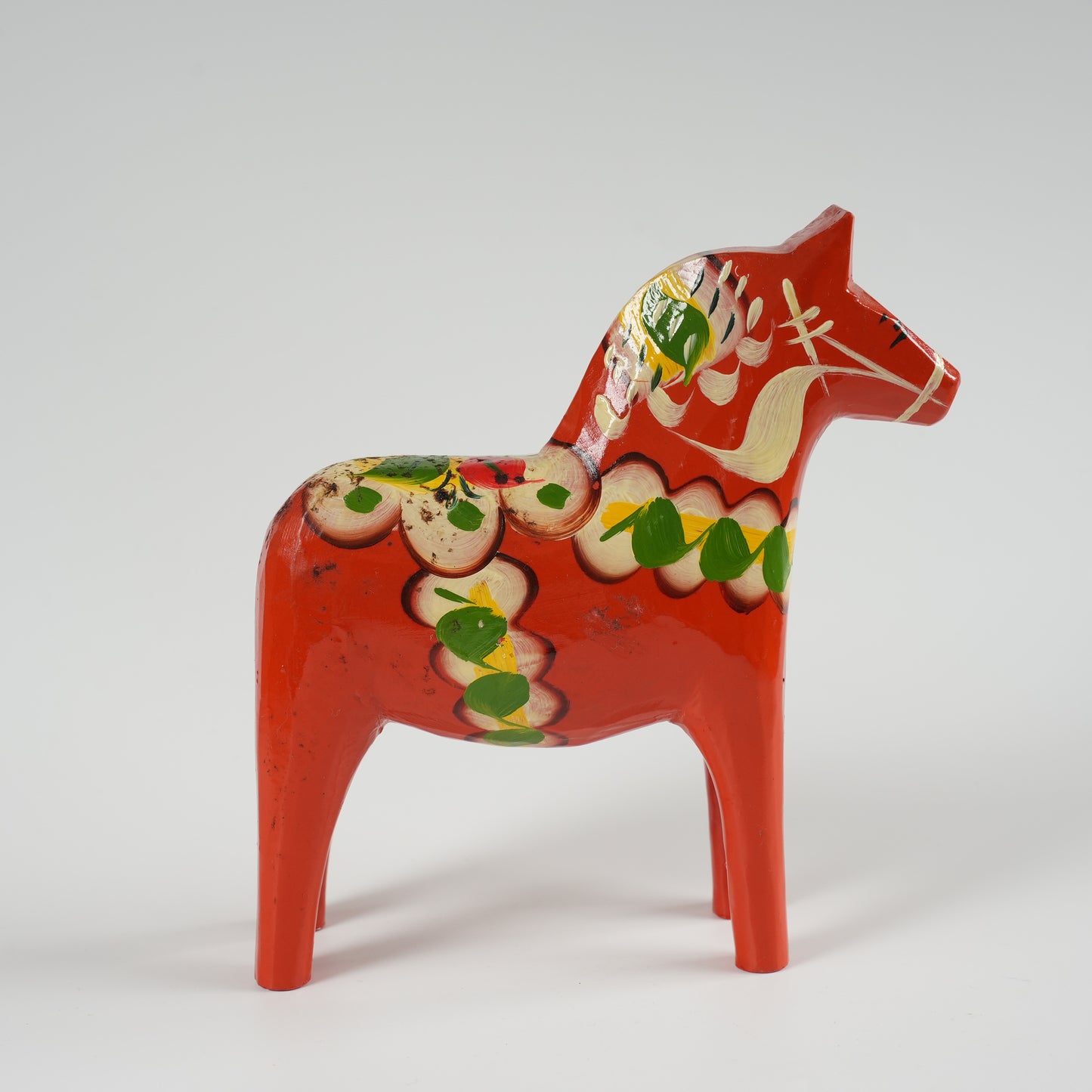 ヴィンテージ ダーラナホース 赤×クルビッツ手描き 15cm 木製 スウェーデン民族工芸 細部の文様