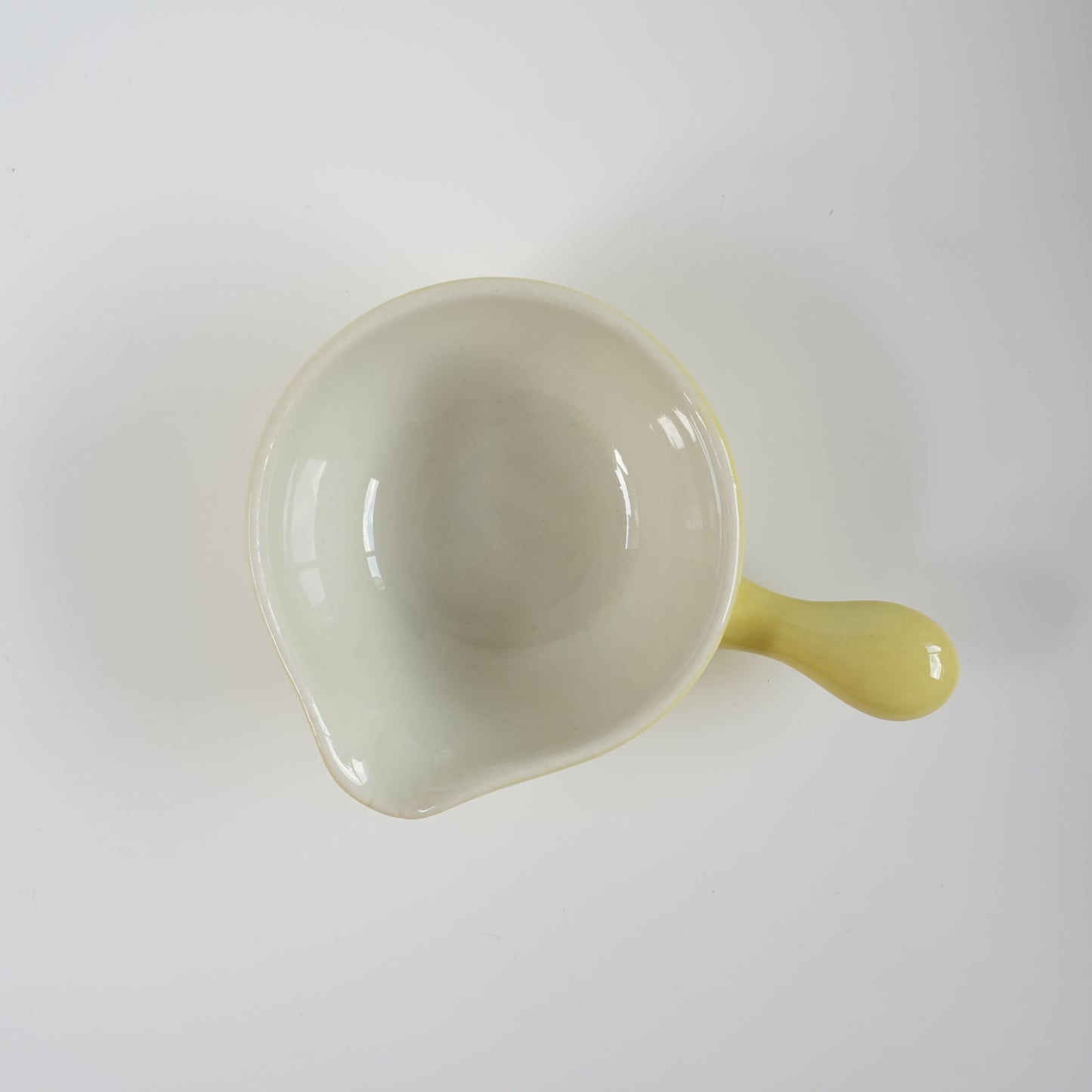グスタフスベリ ゲフィール（Gefyr）蓋付きココット皿 イエロー