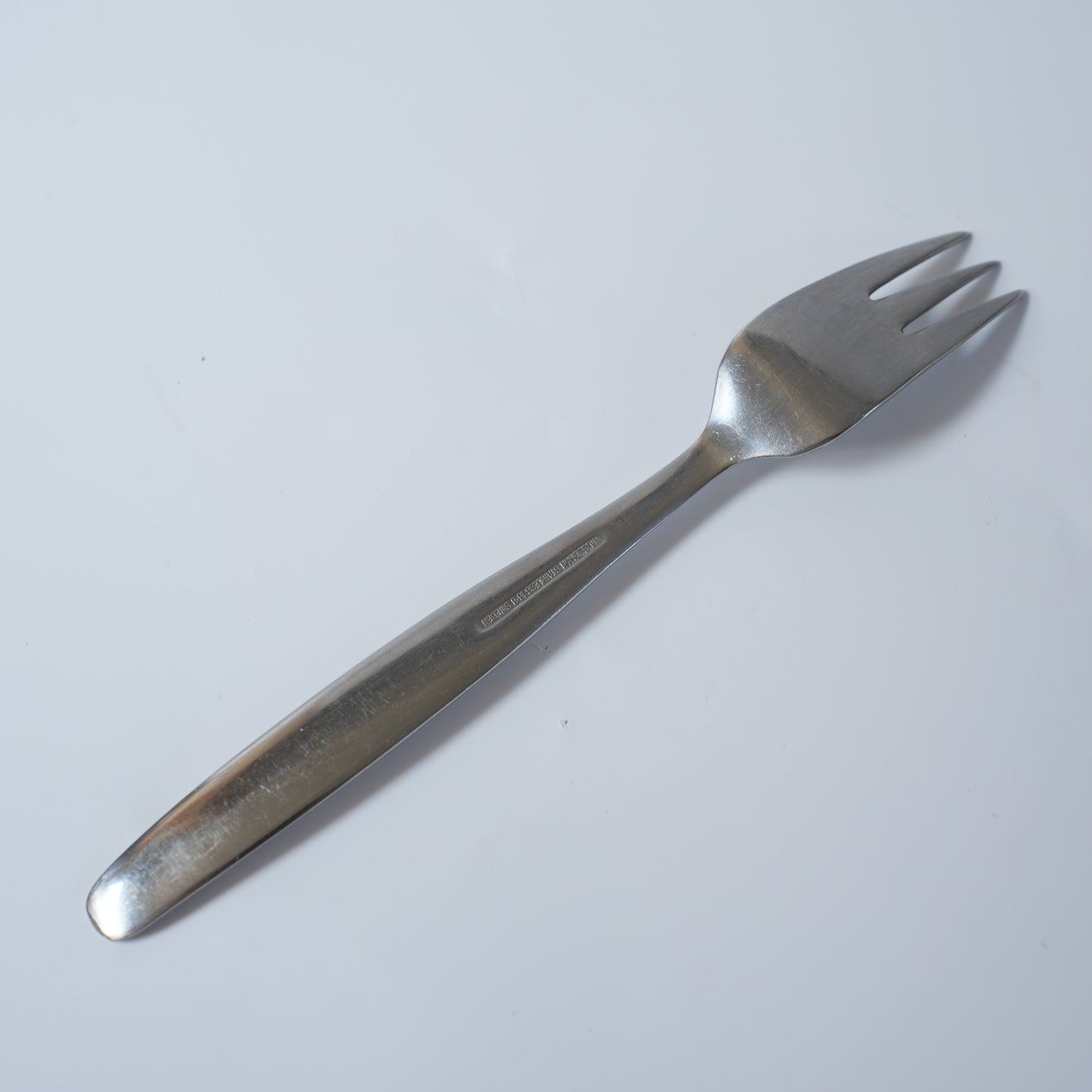 ニルスヨハン（NilsJohan）カプリ（Capri）フォーク 17cm アダム・ティルストルップ 北欧ヴィンテージカトラリー