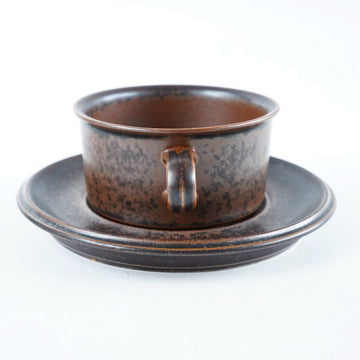 アラビア（ARABIA）ルスカ（Ruska）トリオ ティーカップ＆ソーサー