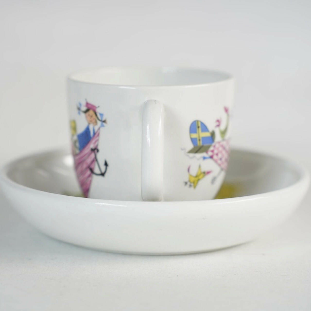 Gustavsberg Krakel Spektakel tea cup and bowl set 