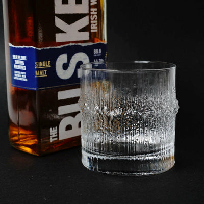 イッタラ（iittala）タピオ・ヴィルカラ ニヴァ（Niva）ヴィンテージ 大サイズ ウイスキーグラス - iittala - 北欧食器タックショミュッケ