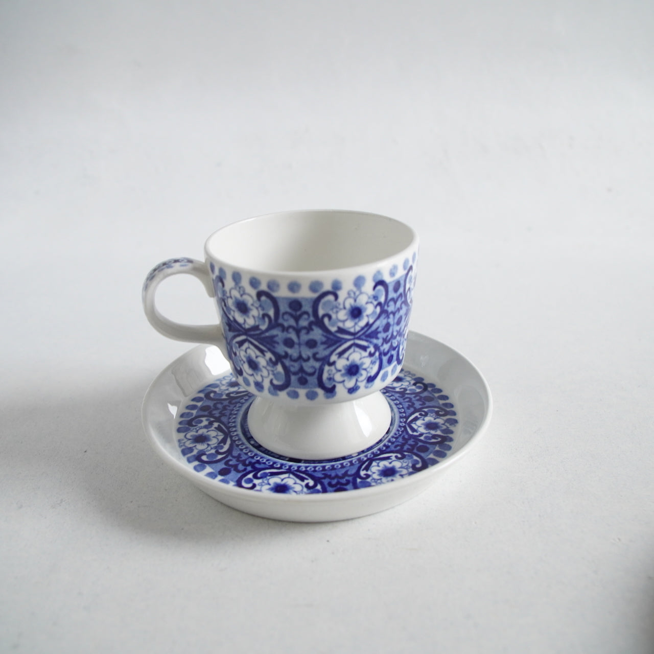 極美品 アラビア アリ（Ali）コーヒーカップ・トリオ | 北欧食器タック