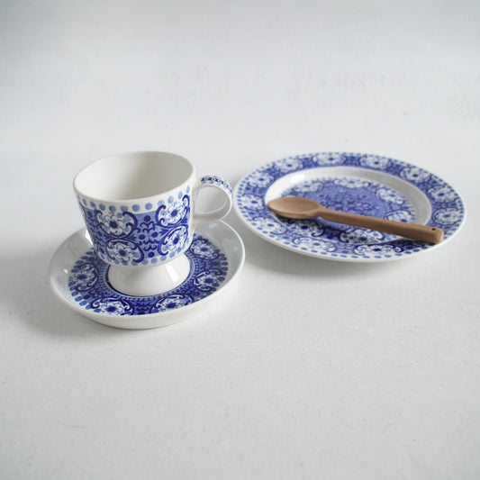 極美品 ARABIA（アラビア） アリ（Ali）コーヒーカップ・トリオ - ARABIA - 北欧食器タックショミュッケ
