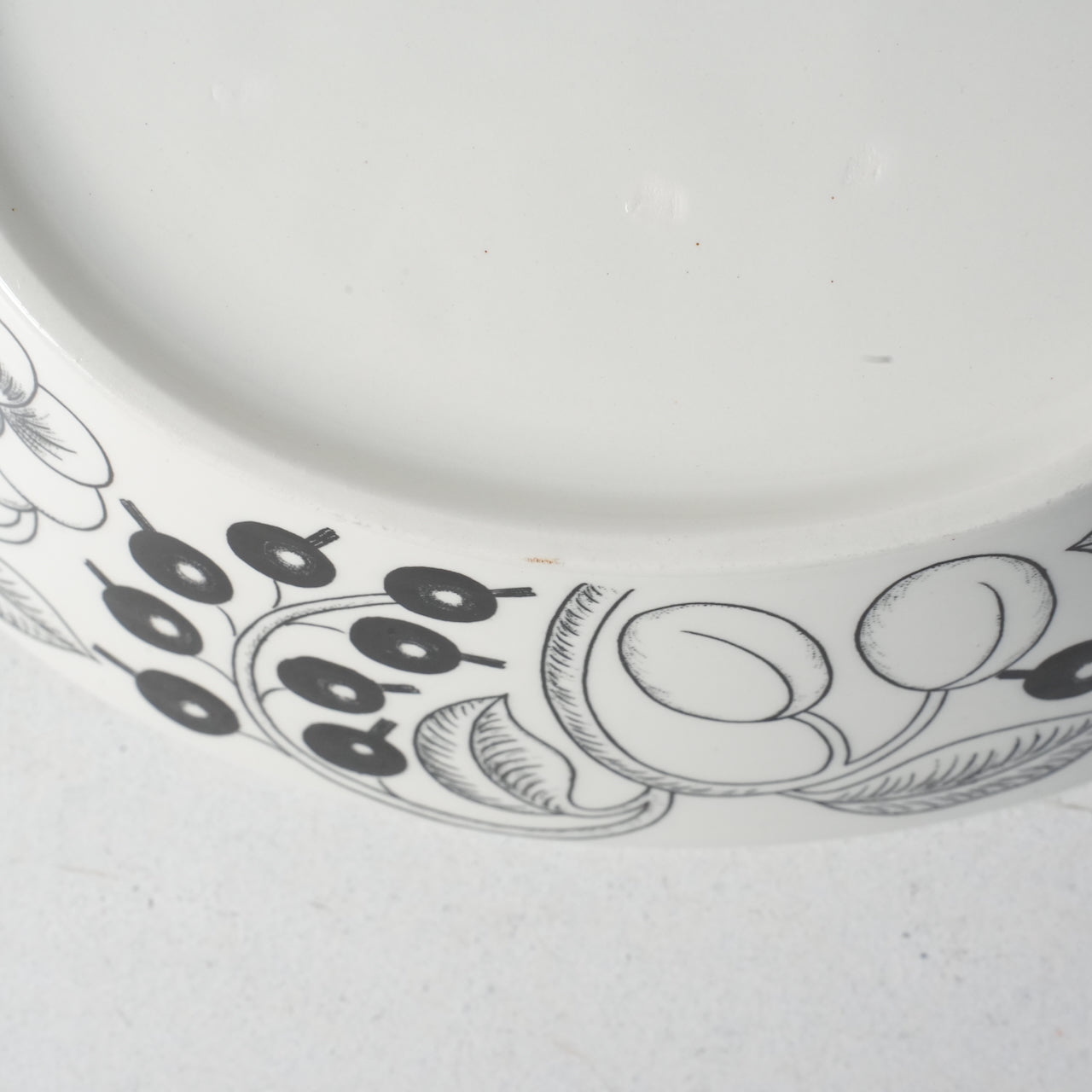 希少サイズ【最初期モデル】アラビア（ARABIA）ブラックパラティッシ（Paratiisi）大サイズ ボウル - ディテール 11