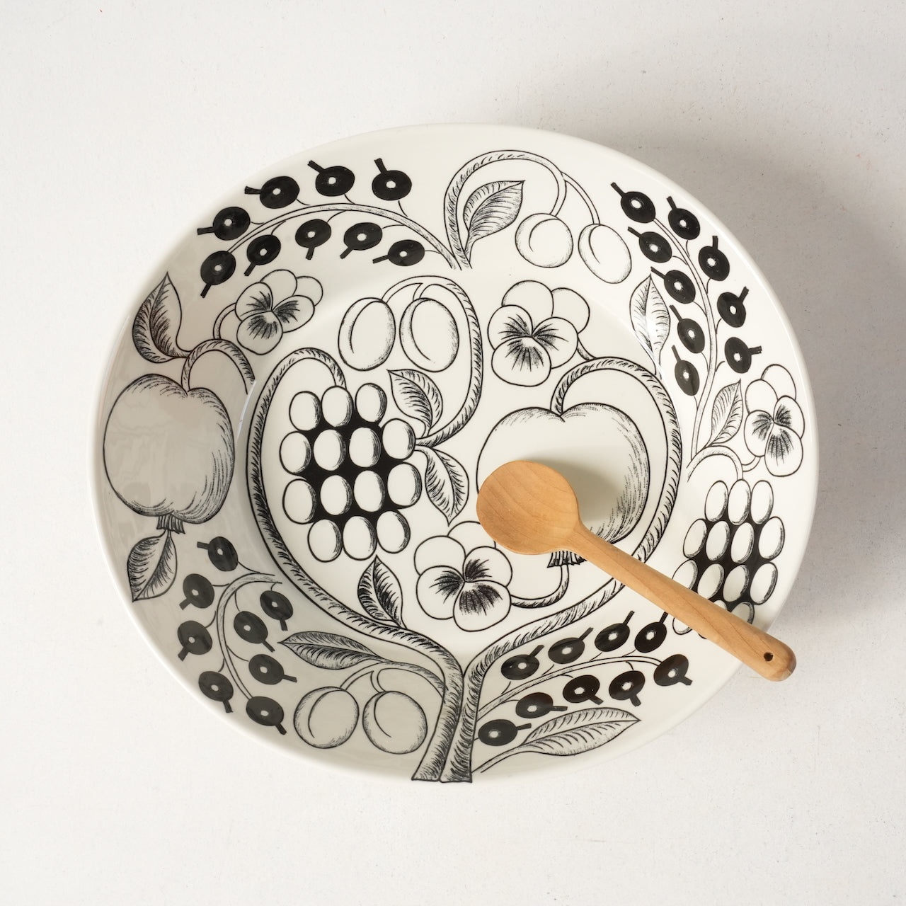 希少サイズ【最初期モデル】アラビア（ARABIA）ブラックパラティッシ（Paratiisi）大サイズ ボウル - ARABIA - 北欧食器タックショミュッケ