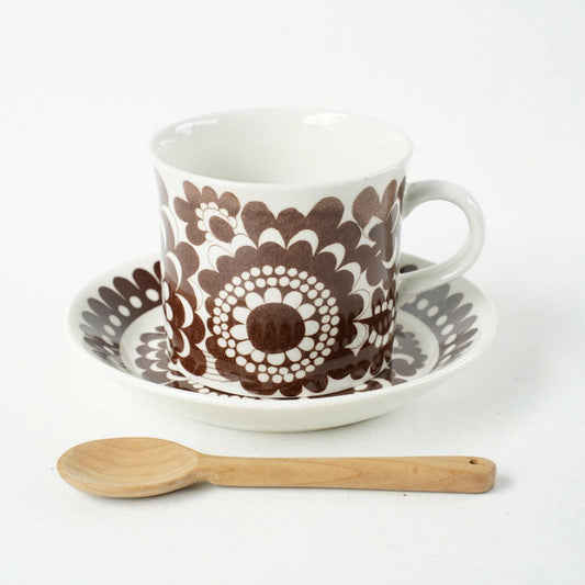 アラビア（ARABIA）100周年記念モデル ブラウンのマグカップ＆ソーサー - ARABIA - 北欧食器タックショミュッケ