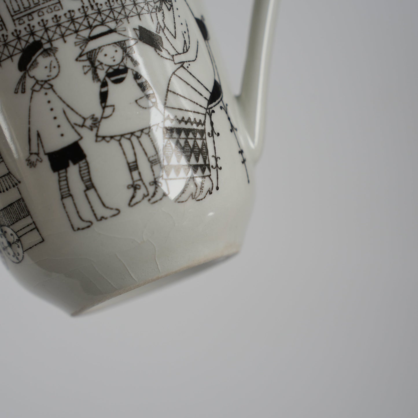 貫入あり ソーサーなし ARABIA（アラビア）Emilia（エミリア）コーヒーカップ 縦長フォルム 詳細14