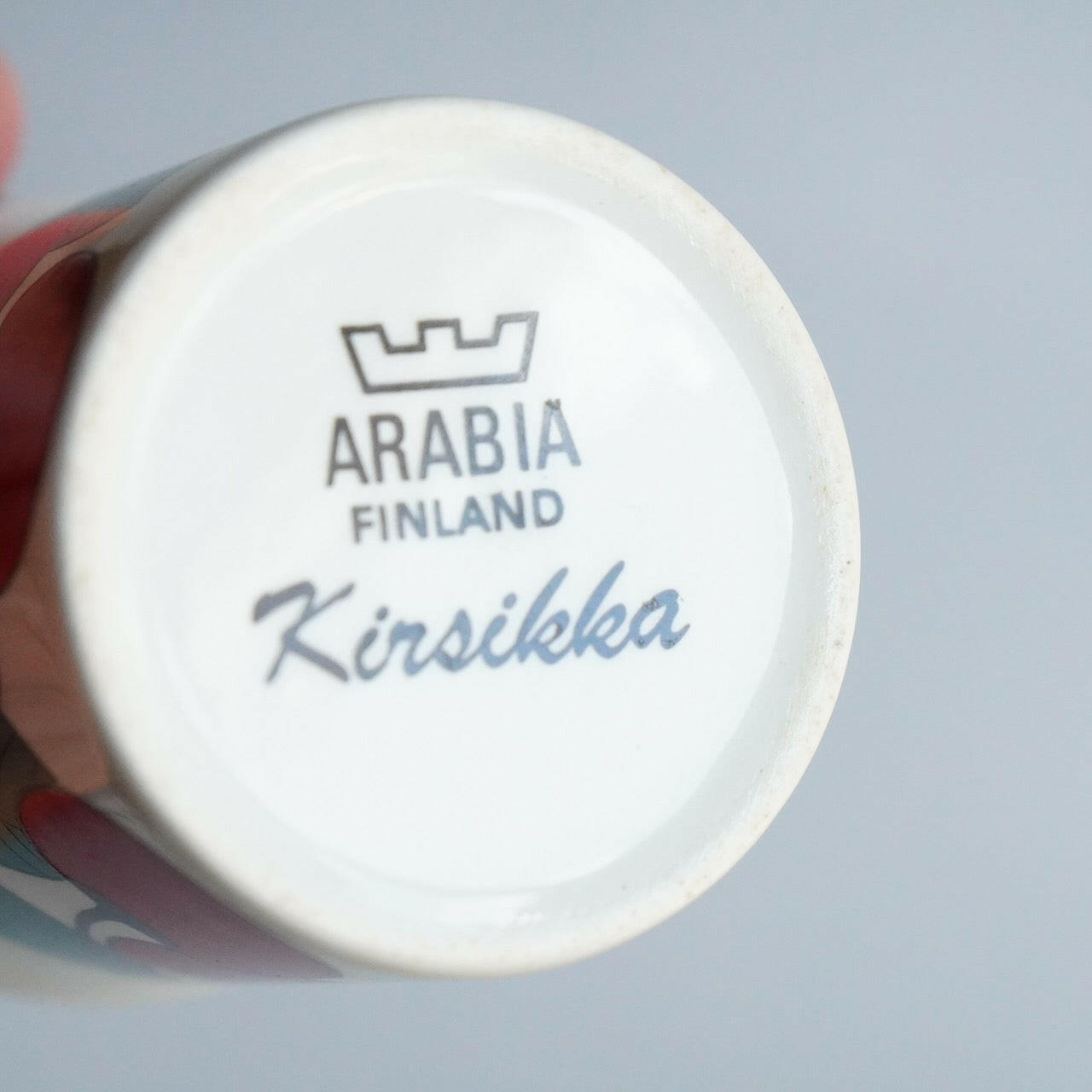 ARABIA キルシッカ（Kirsikka）クリーマー＆シュガーボウル 裏面（バックスタンプ）