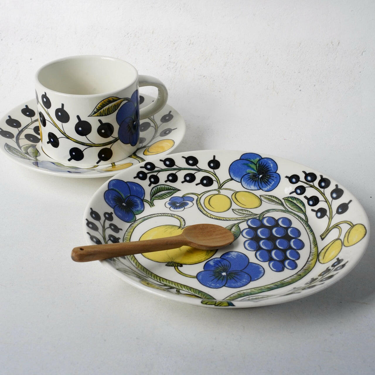 1988年製 ARABIA（アラビア）パラティッシ（Paratiisi）20cmプレート - ARABIA - 北欧食器タックショミュッケ