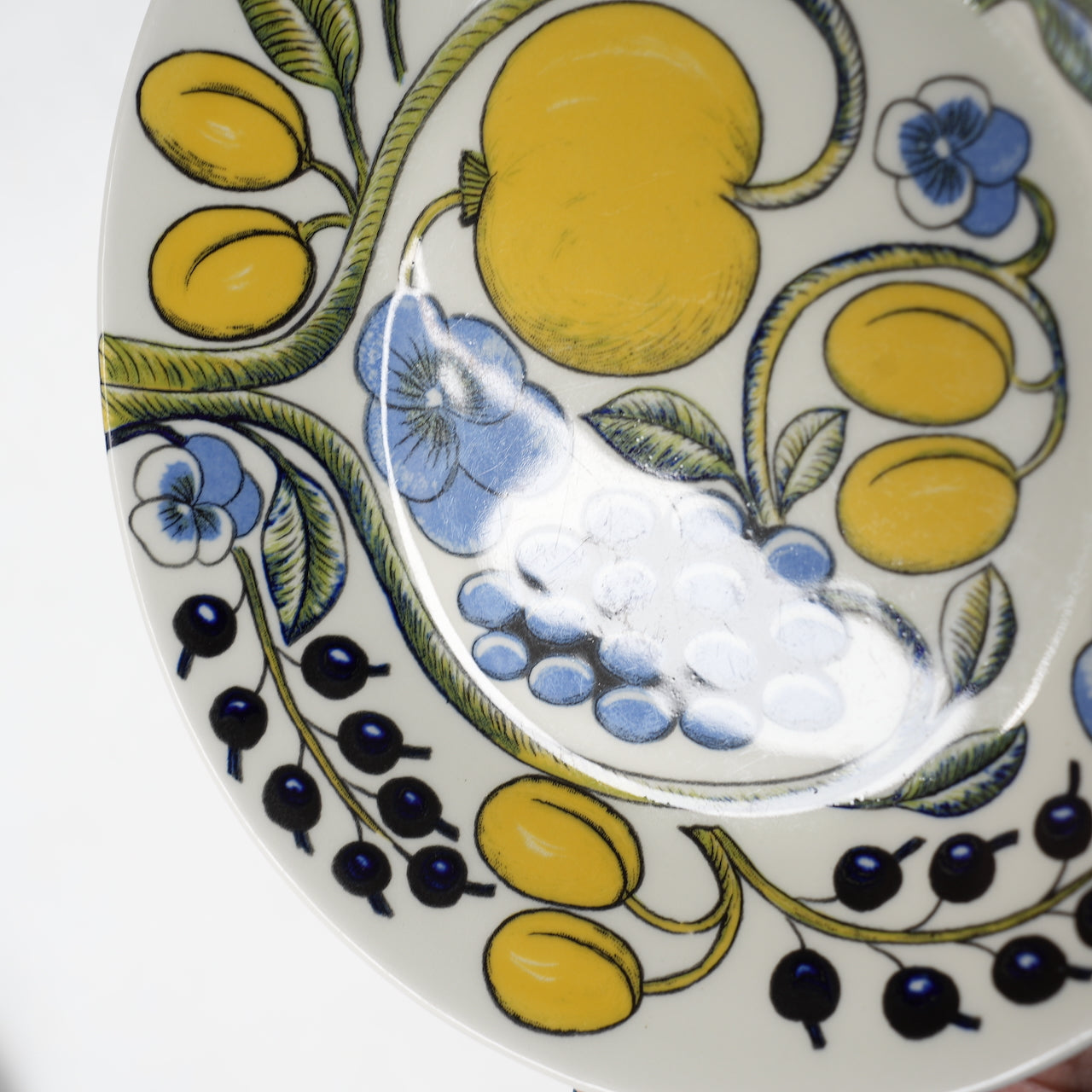 1971年製 アラビア パラティッシ（Paratiisi）ティーカップ＆ソーサー＆ケーキ皿 トリオ - ディテール 15