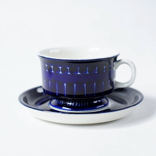 ARABIA バレンシア（Valencia）デミタスカップ＆ソーサー - 全体像