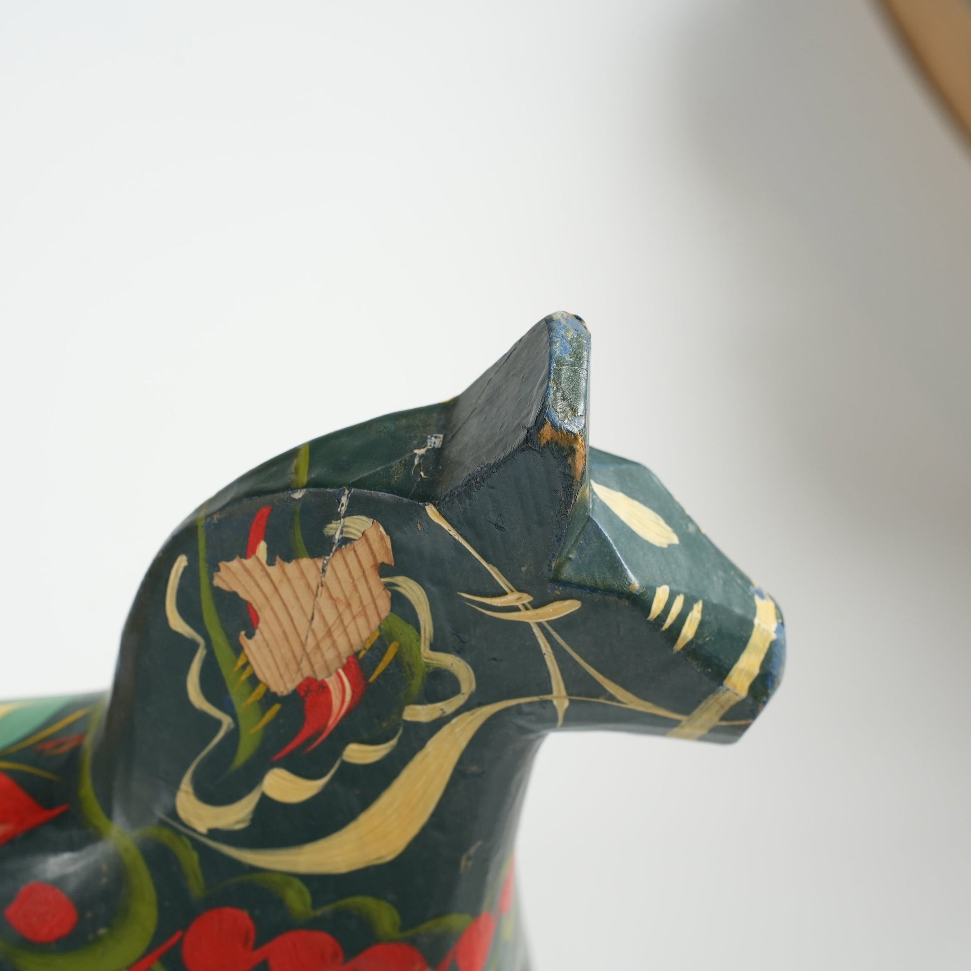 訳あり ヴィンテージ ダーラナホース 青×クルビッツ手描き 21cm 縦長フォルム 木製 スウェーデン民族工芸 詳細13