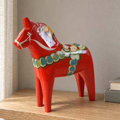 ヴィンテージ アクタ・ダラヘムスロイド ダーラナホース 朱赤×クルビッツ 21.5cm 木製 スウェーデン民族工芸