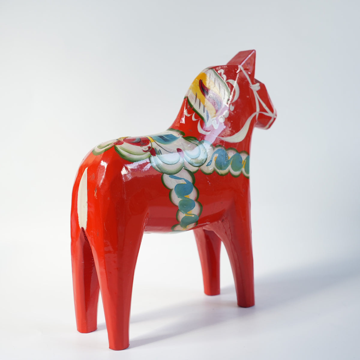 ヴィンテージ アクタ・ダラヘムスロイド ダーラナホース 朱赤×クルビッツ 21.5cm 木製 スウェーデン民族工芸 別角度4