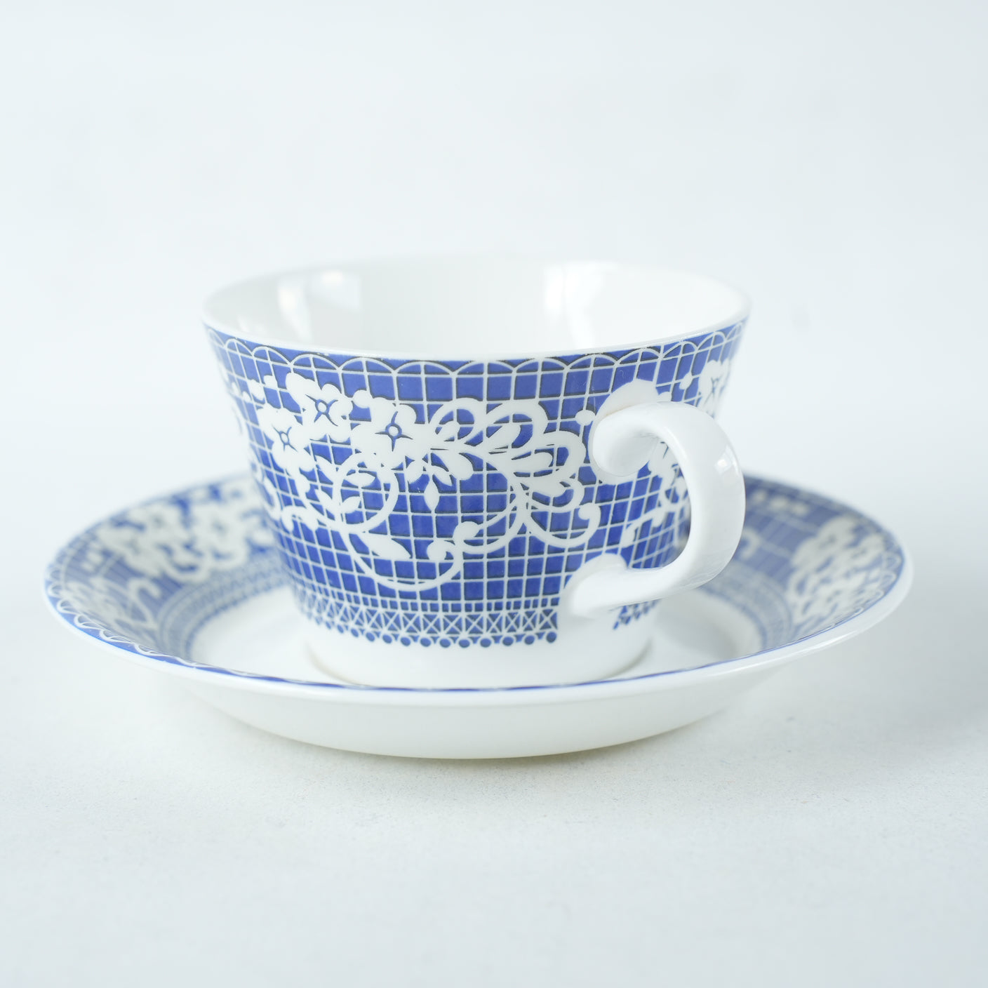 グスタフスベリ アダ（Ada）コーヒーカップ&ソーサー - デザイン・柄の詳細