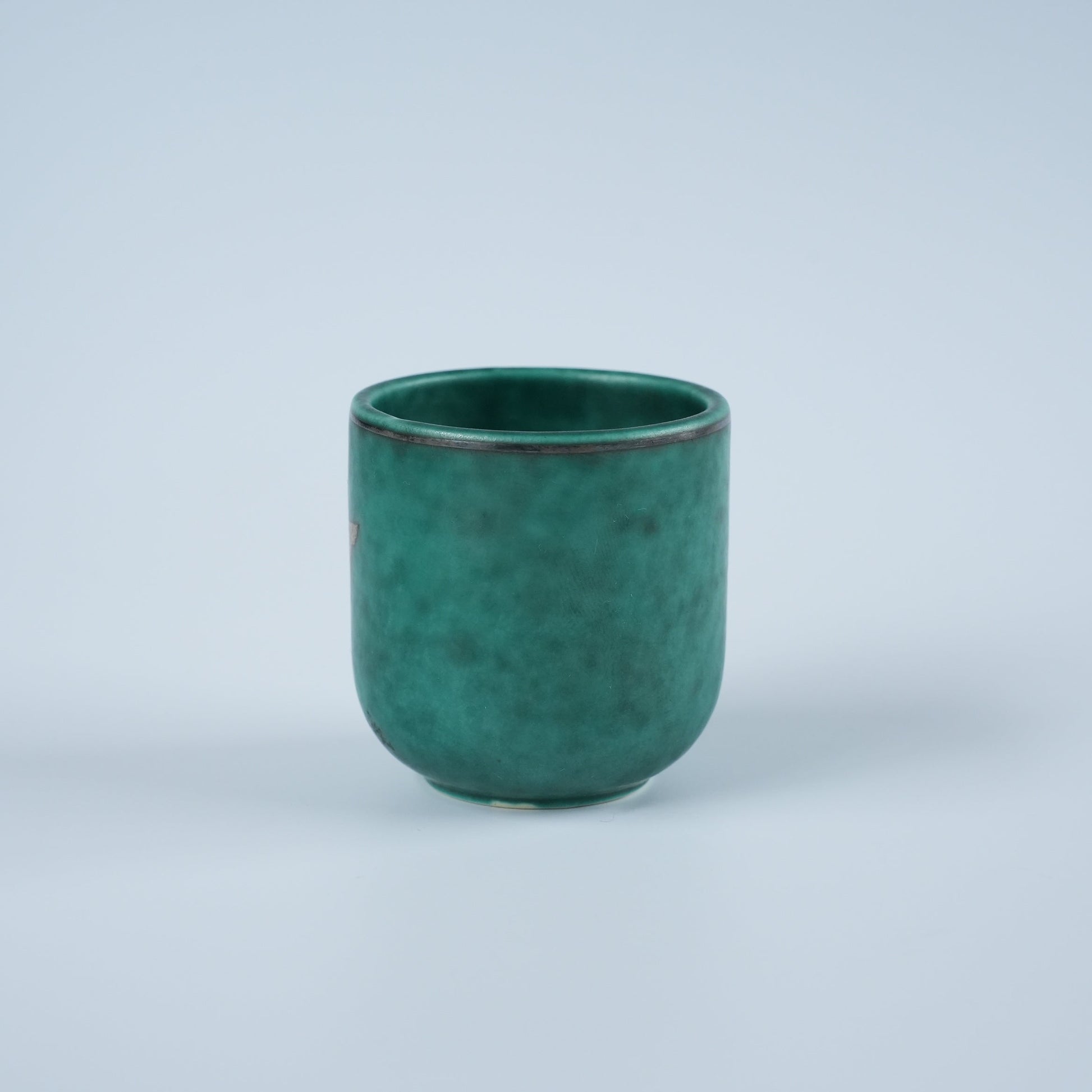 グスタフスベリ アルジェンタ（Argenta）銀彩 スナップスカップ（Snapsbägare） ヴィルヘルム・コーゲ 詳細2