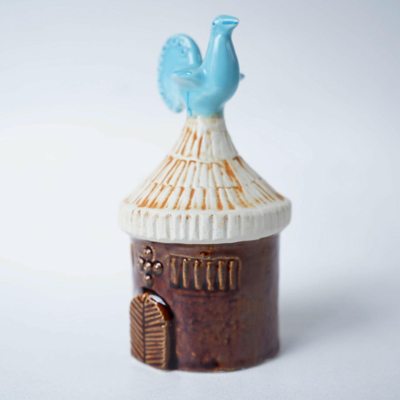 グスタフスベリ バグダッド（Baghad）No.6 鳥の屋根の家 - 全体像