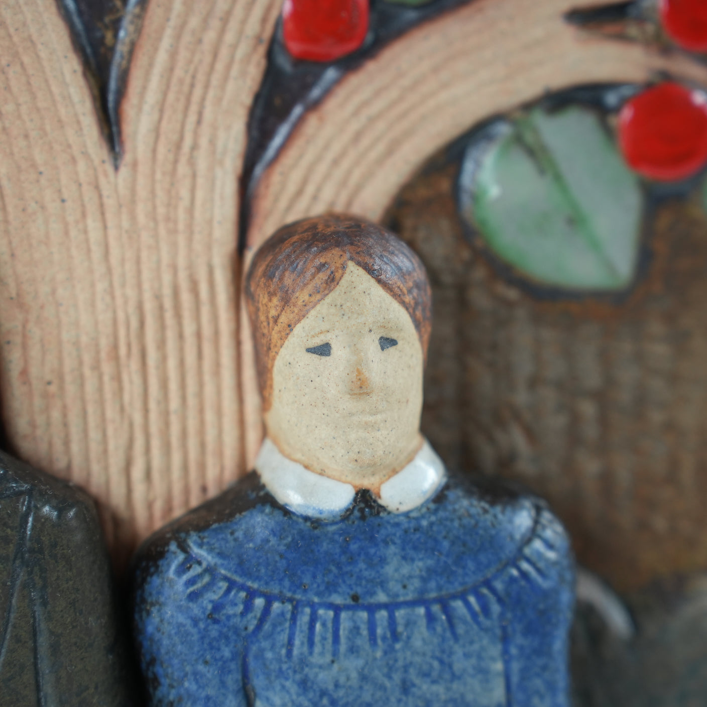 希少 950点限定 リサ・ラーソン グスタフスベリ リンゴの木の陶板 - ディテール 5