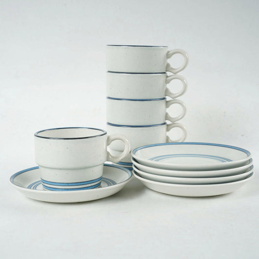 グスタフスベリ ダート（Dart）コーヒーカップ＆ソーサー - 全体像