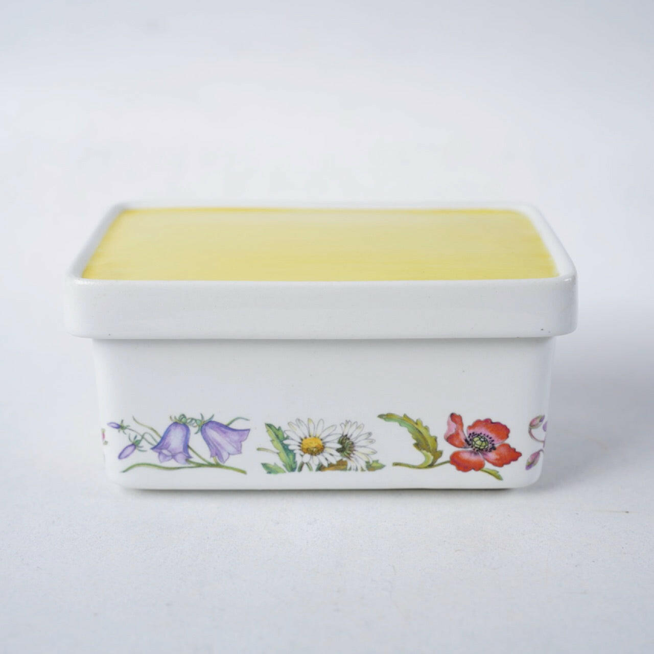 グスタフスベリ（Gustavsberg）サマー（Sommar）バターケース - 全体像