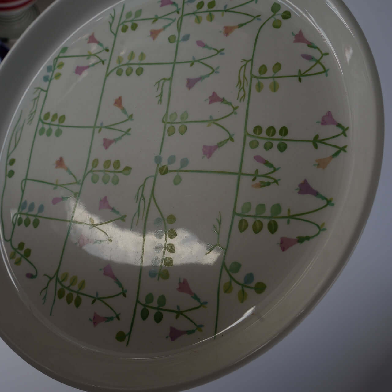 グスタフスベリ リネア（Linnea）プレート 24cm 2 - バックスタンプ・裏印