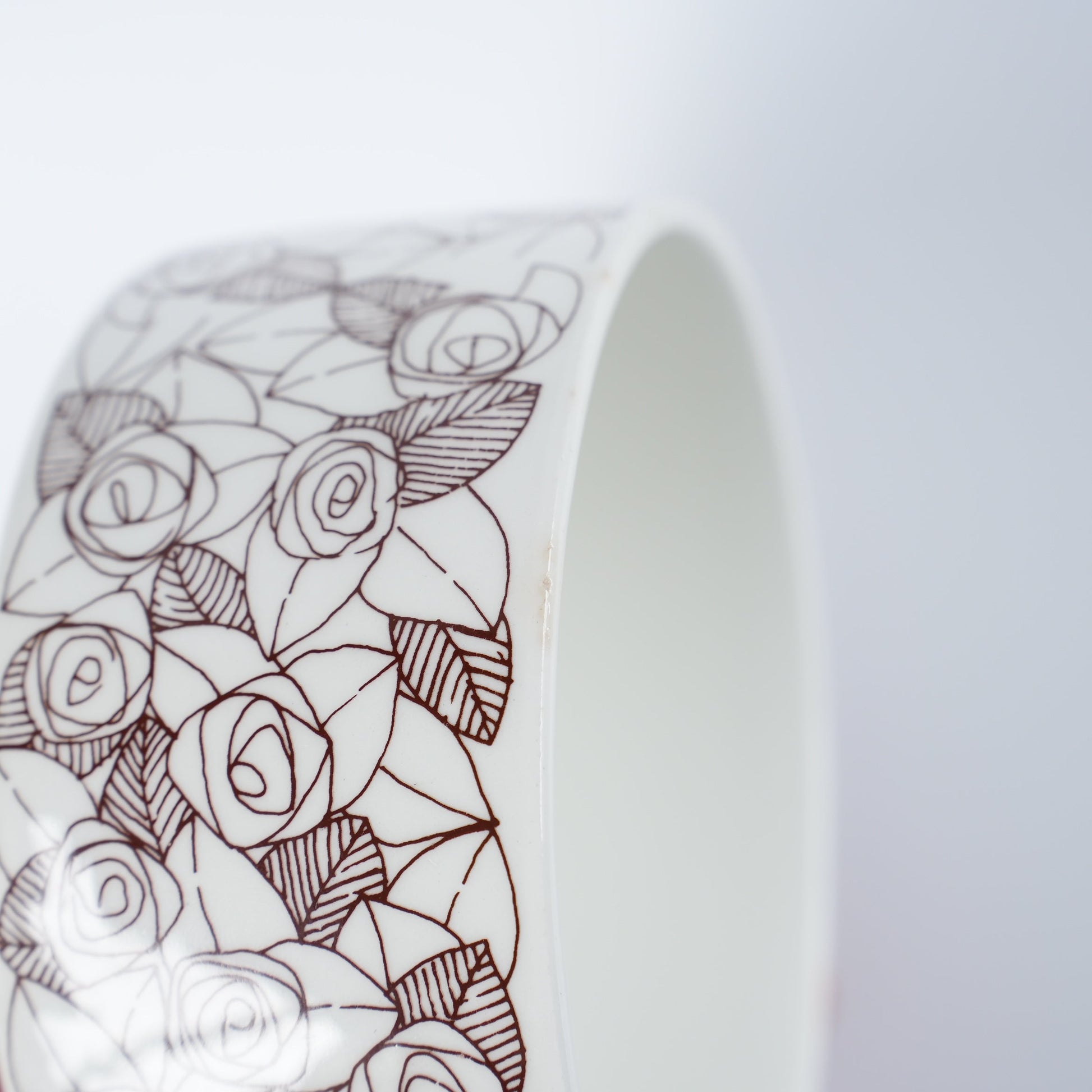 グスタフスベリ ローゼンフェルト（Rosenfalt）ボウル 13cmのディテール