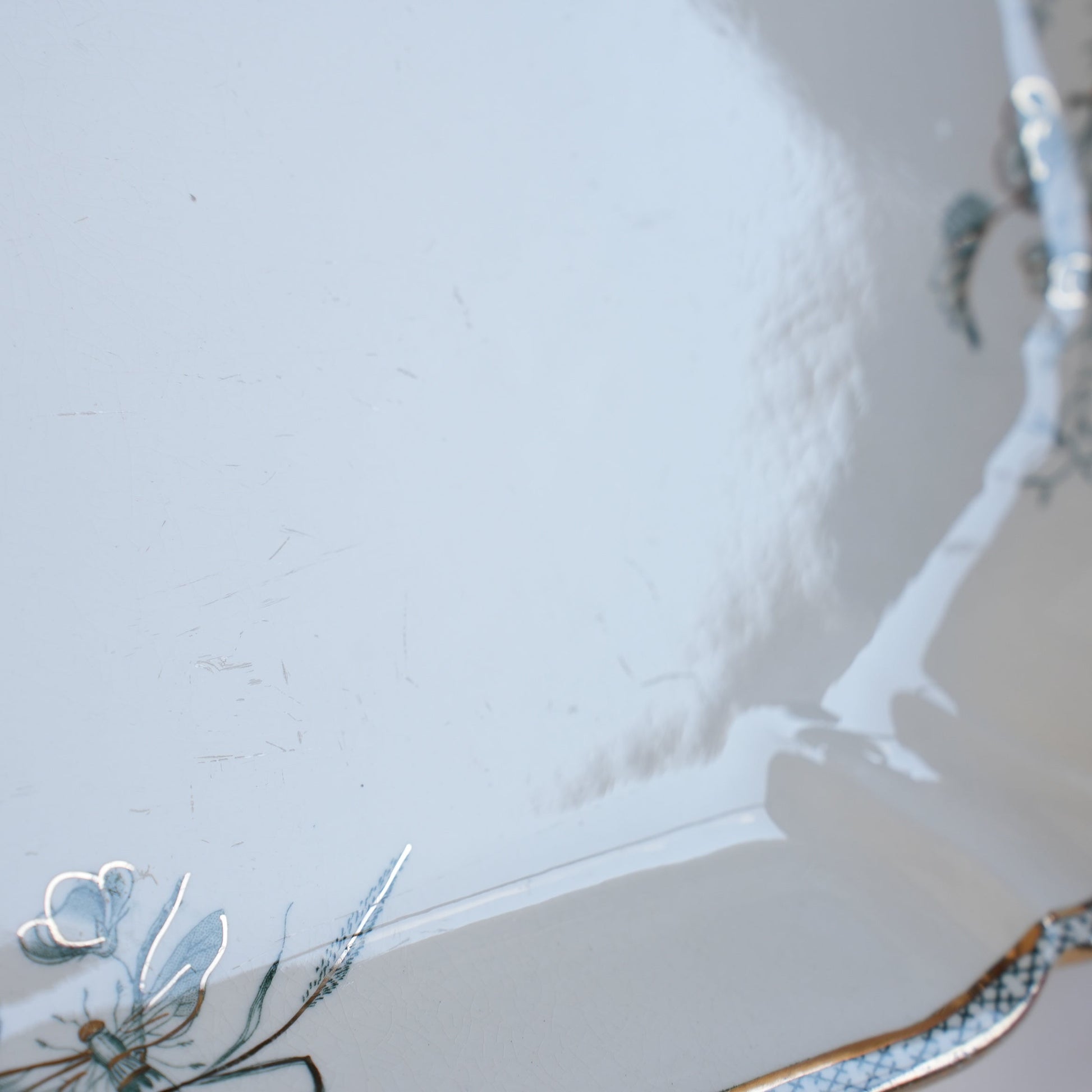 100年前の北欧皿 グスタフスベリ製 ヴェクショー（Wexiö）特大 スクエアプレート - ディテール 3