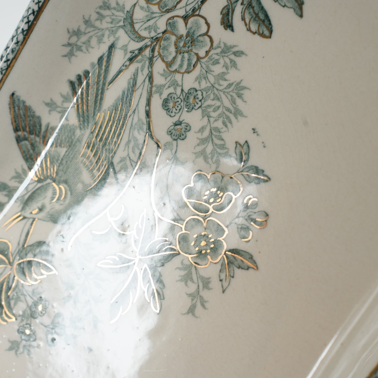 19世紀アンティーク グスタフスベリ ヴェクショー（Wexiö）小サイズ スクエアプレート コンディション詳細