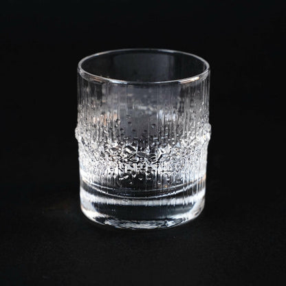 イッタラ（iittala）タピオ・ヴィルカラ ニヴァ（Niva）ヴィンテージ ショットグラス - デザイン・柄の詳細