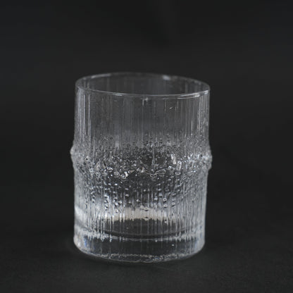 イッタラ（iittala）タピオ・ヴィルカラ ニヴァ（Niva）ヴィンテージ ウイスキーグラス 全体