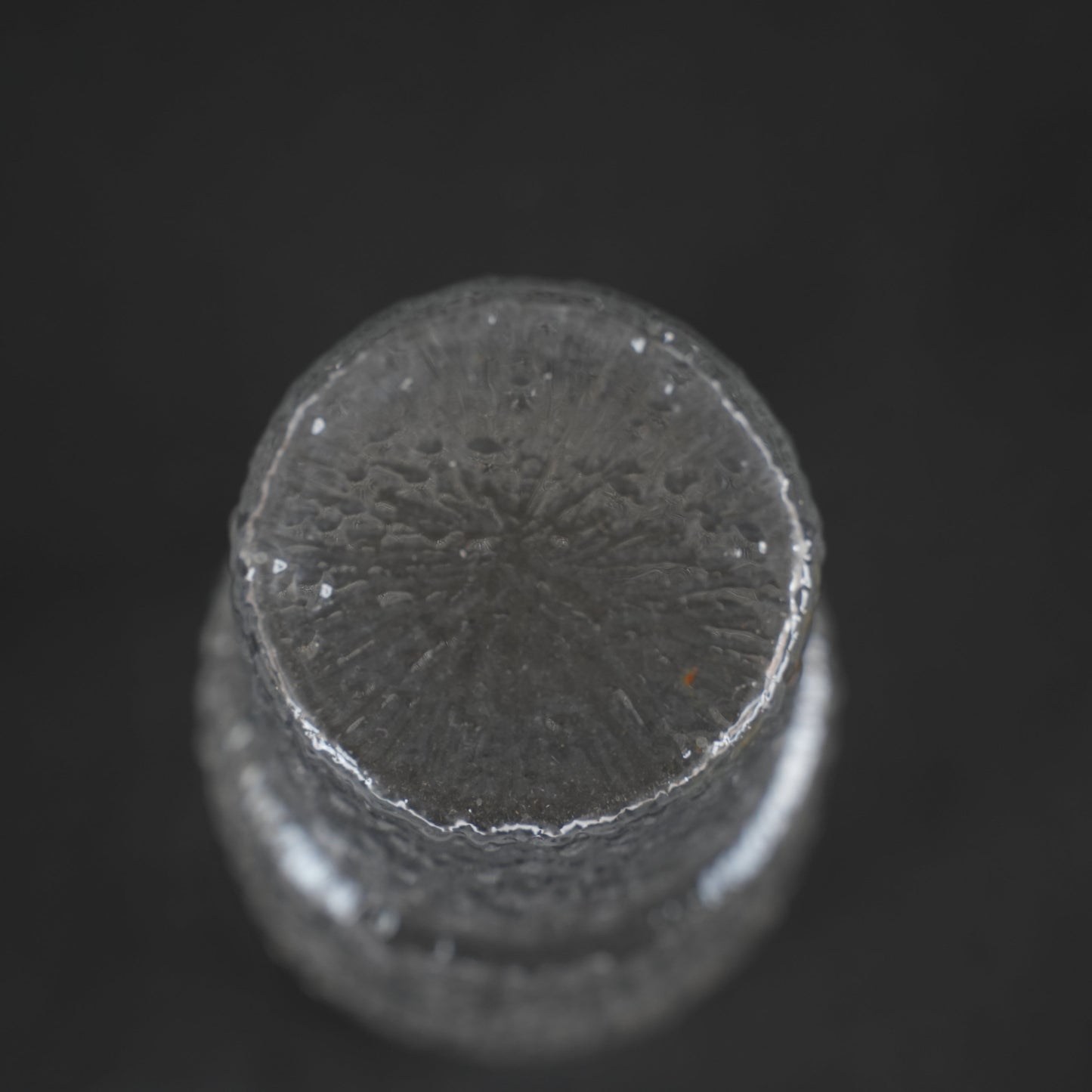 イッタラ（iittala）パーダー（Paadar）グラス 中サイズ タピオ・ヴィルカラ ヴィンテージ フィンランド 全体