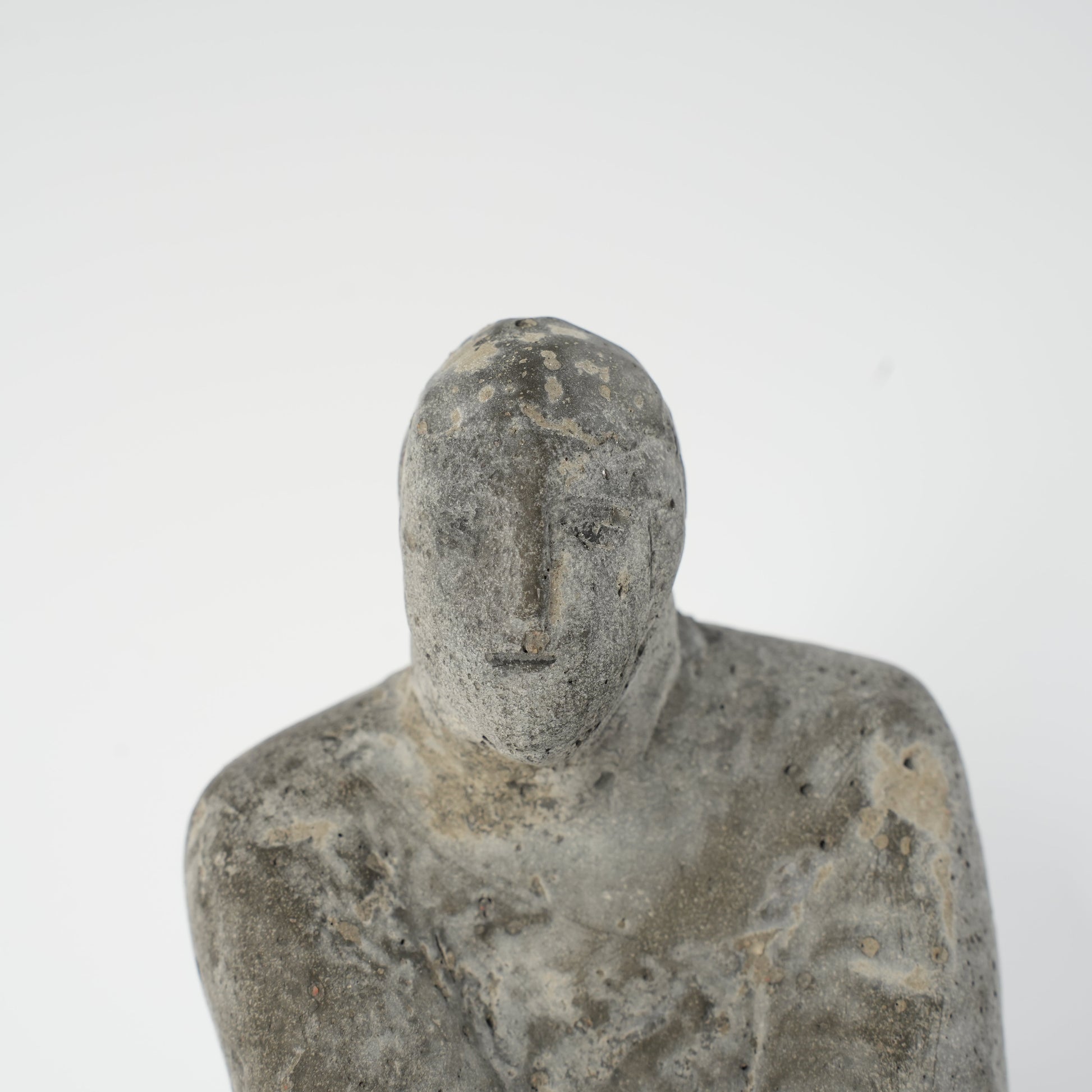 希少 リサ・ラーソン（Lisa Larson）ユニークピース コンクリート製 物憂げな男性像 - バックスタンプ・裏印