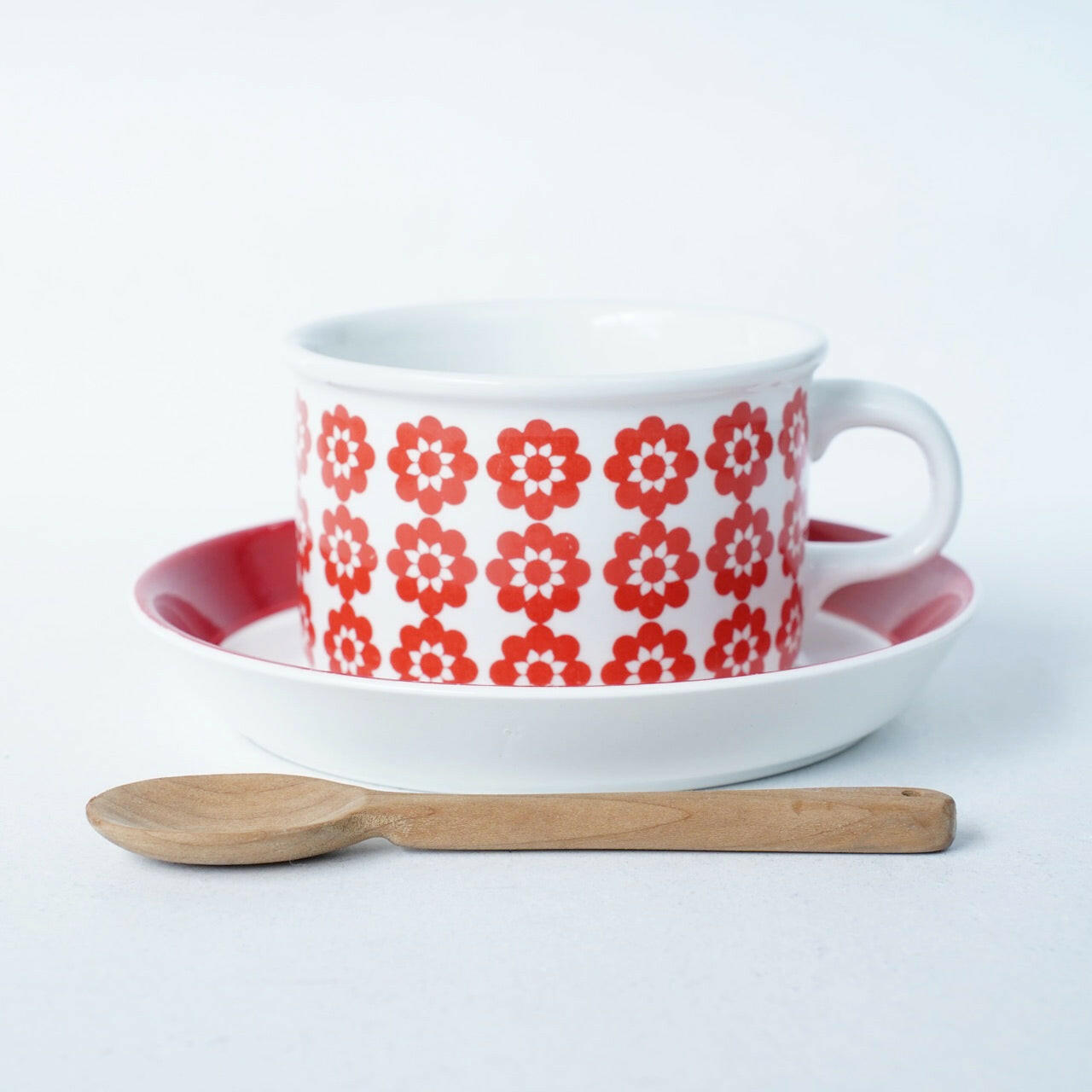 グスタフスベリ マルヴァ（Malva）ティーカップ＆ソーサー - Gustavsberg - 北欧食器タックショミュッケ