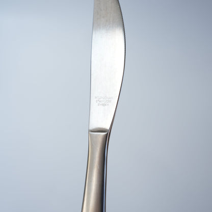 ニルスヨハン（NilsJohan）カプリ（Capri）テーブルナイフ 波刃 19.5cm アダム・ティルストルップ 北欧ヴィンテージカトラリー 全体