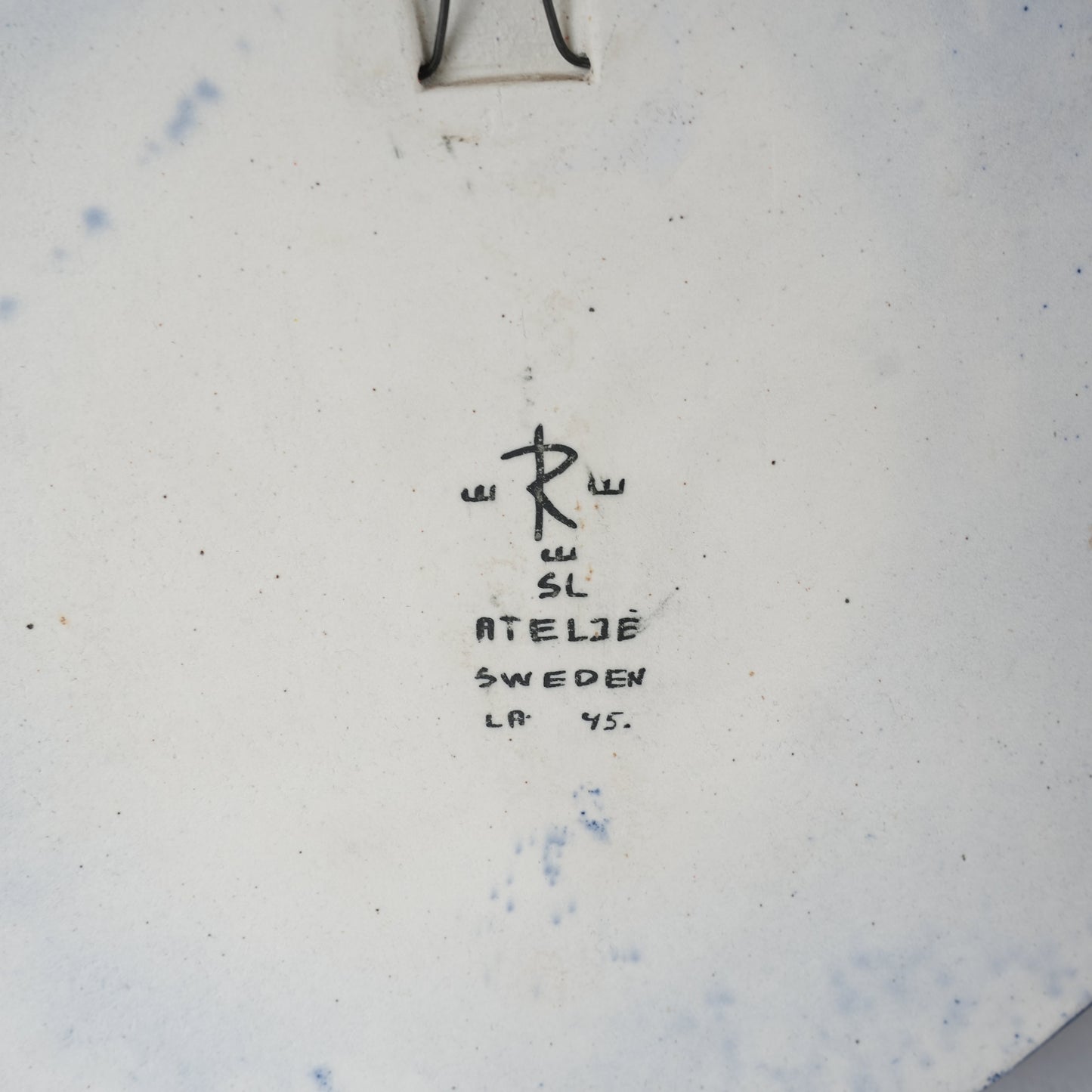 希少 ロールストランド シルヴィア・レウショヴィウス ヴィオラに集う白い小鳥の大サイズ陶板 - バックスタンプ・裏印