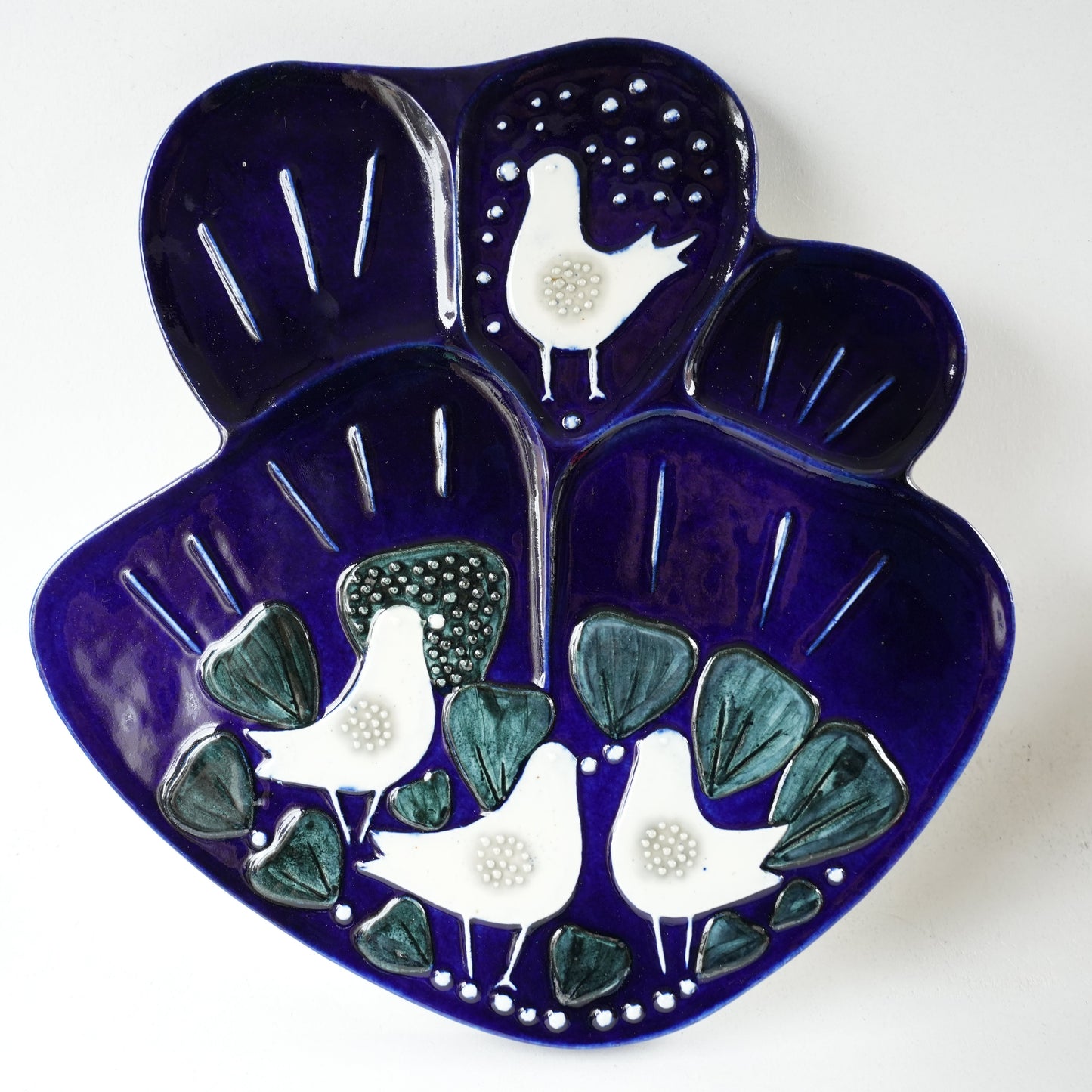 希少 ロールストランド シルヴィア・レウショヴィウス ヴィオラに集う白い小鳥の大サイズ陶板 - Rörstrand - 北欧食器タックショミュッケ