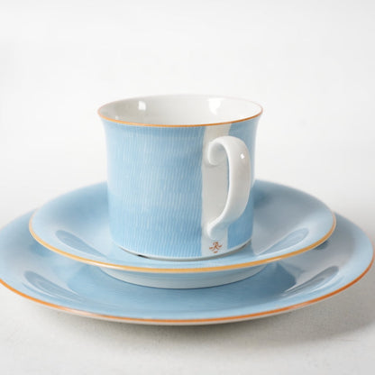 ロールストランド プリムール（Primeur）コーヒーカップ＆ソーサー＆ケーキ皿 トリオ - 側面