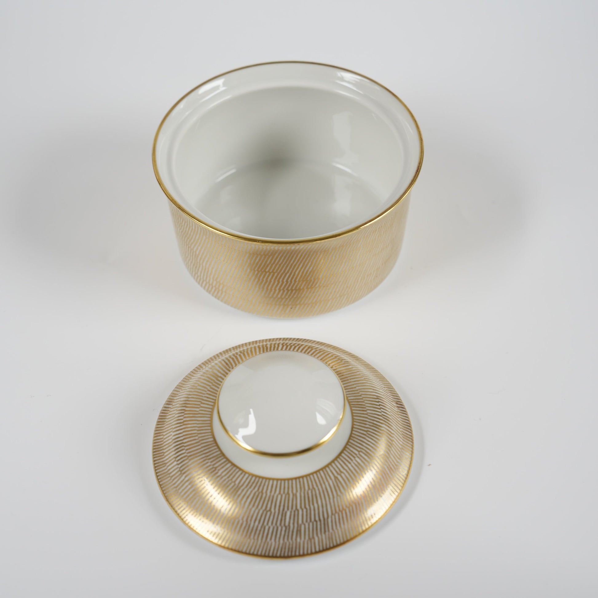 ロールストランド プリムール（Primeur）グルド「バグダッド」（Guld Bagdad）金彩 シュガーボウル 全体