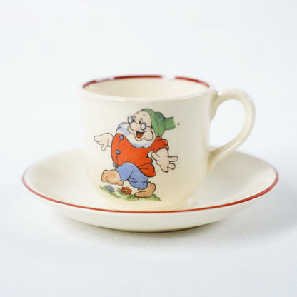 1940年代 白雪姫の小さなカップ&ソーサー ロールストランド（Rörstrand）製 - 全体像