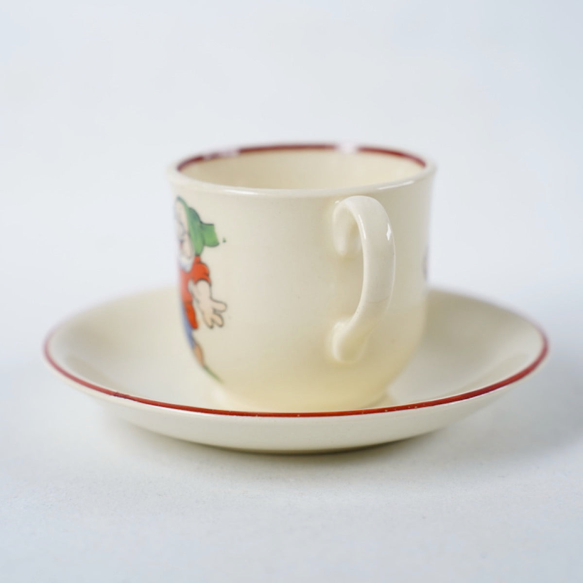 1940年代 白雪姫の小さなカップ&ソーサー ロールストランド（Rörstrand）製 - デザイン・柄の詳細