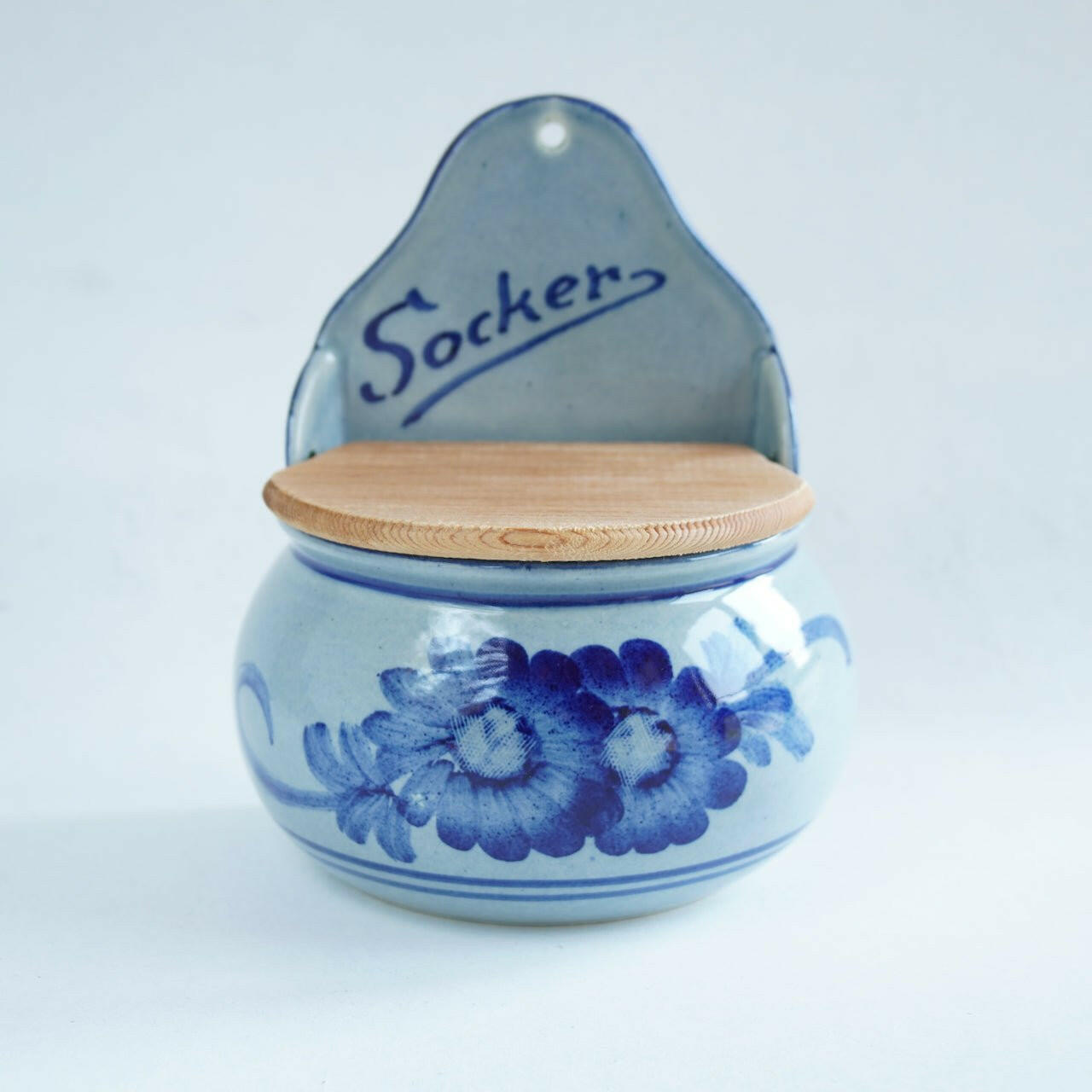 アクシニア（Aksinia）陶器製のシュガーボックス - 北欧食器Tacksamycket