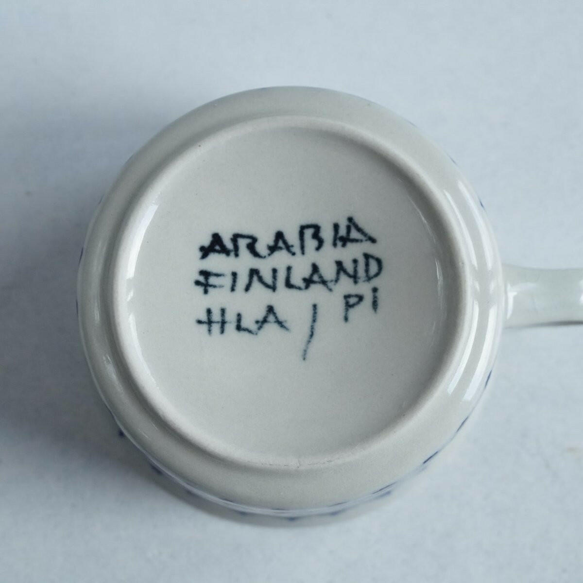 貫入あり ARABIA HLA ヒルッカ・リーサ・アホラ（Hilkka-Liisa Ahola）ティーカップ ブルー - 北欧食器Tacksamycket