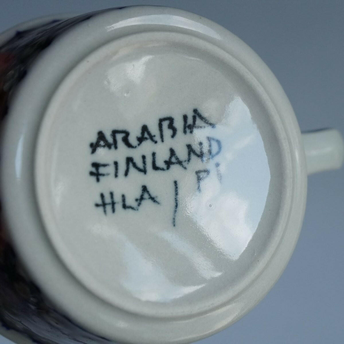 貫入あり ARABIA HLA ヒルッカ・リーサ・アホラ（Hilkka-Liisa Ahola）ティーカップ ブルー コーヒーカップ・ティーカップ ARABIA   