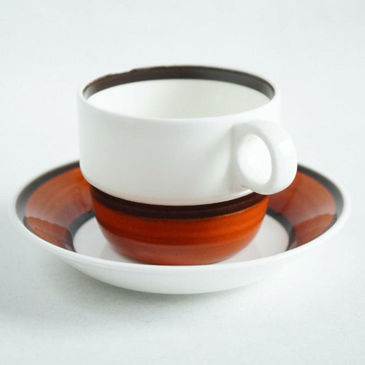 訳あり グスタフスベリ リンダ(Linda)コーヒーカップ&ソーサー - 側面